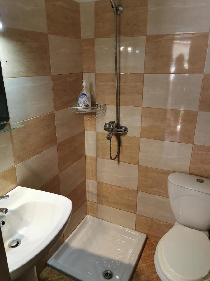 Tomor Shehu Guest House Berat Exterior photo